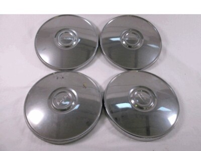 173600 SET 4 BOLZEN RADKAPPEN KAPPEN AUS VERCHROMTEM METALL FIAT 124