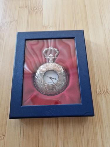 Hachette Collection Classic Quartz Pocket Watch
