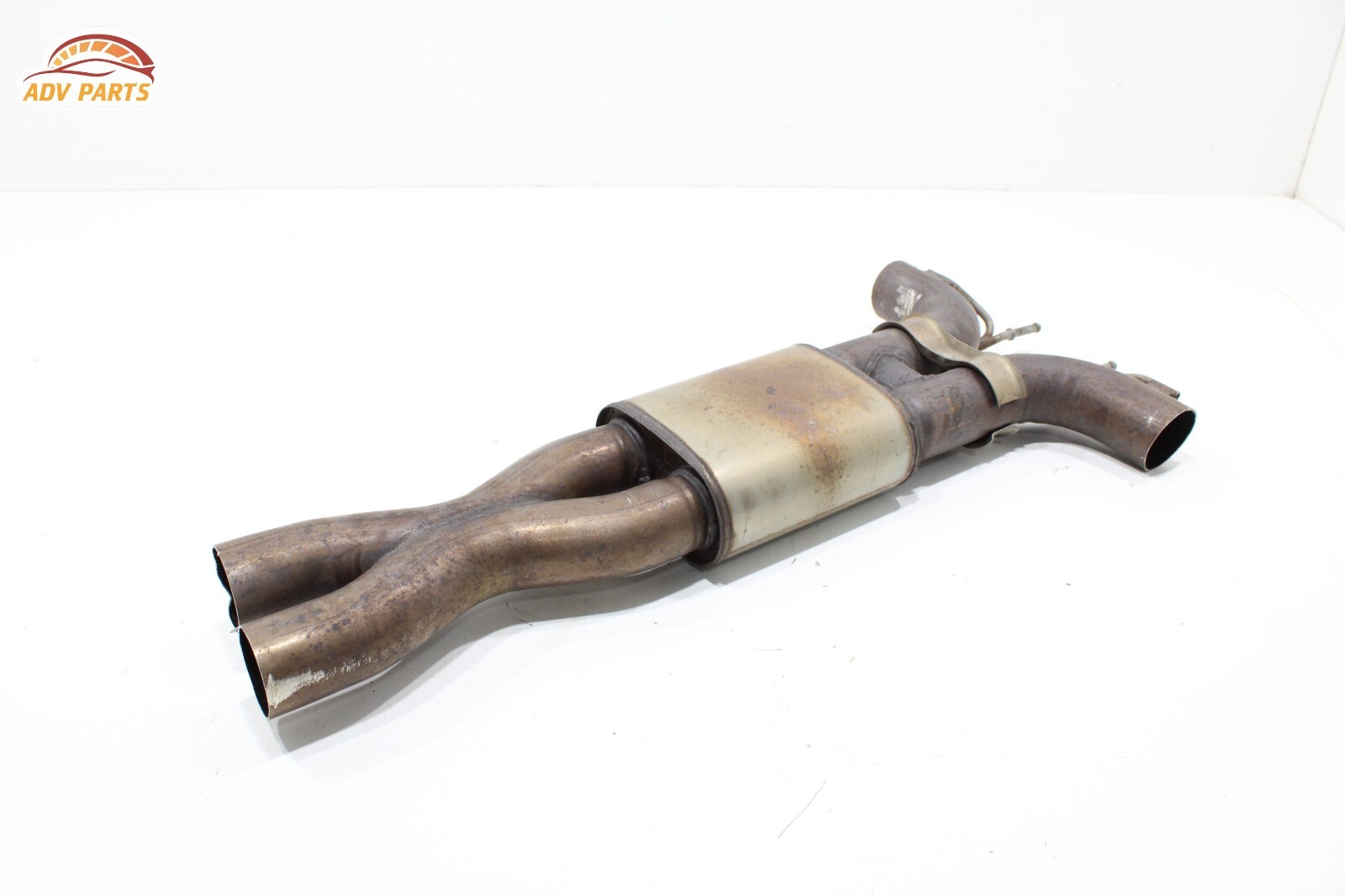 2017 - 2020 MASERATI LEVANTE 3.0L EXHAUST CENTER MUFFLER RESONATOR PIPE OEM-CUT-