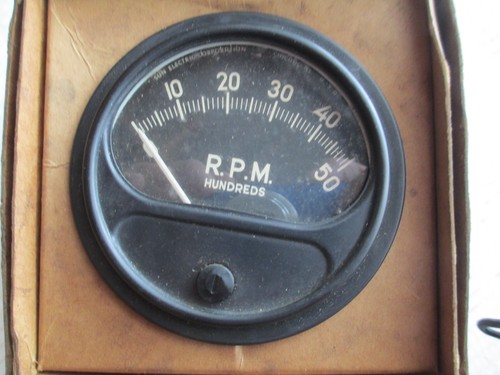 SUN ELECTRIC 5000 RPM TACOMETER GAUGE FZ-58NB NEW OLD STOCK BLACK