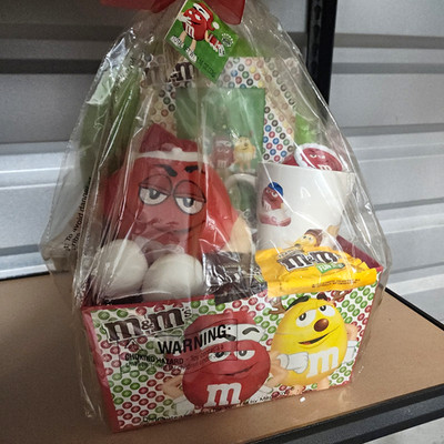 M&M s Candy Character Gift Set in Box w/ Red & Yellow Plush, Multicolor