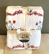 Snoopy Berkshire Blanket Love Hearts Happy Dance Twin 60x90 Plush