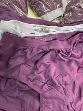 Women's Underwear, BALI Panties Wholesale Lot, 69 items, Shelf Pulls, MSRP 828