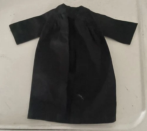 VINTAGE 1963 KEN’S GRADUATION GOWN #795 By MATTEL-VG-free Ship