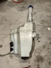 2015 Kia Optima Lx Windshield Washer Fluid Reservoir Bottle Oem 98610-2t000 2015 Kia Optima Lx Windshield Washer Fluid Reservoir Bottle Oem 98610-2t000