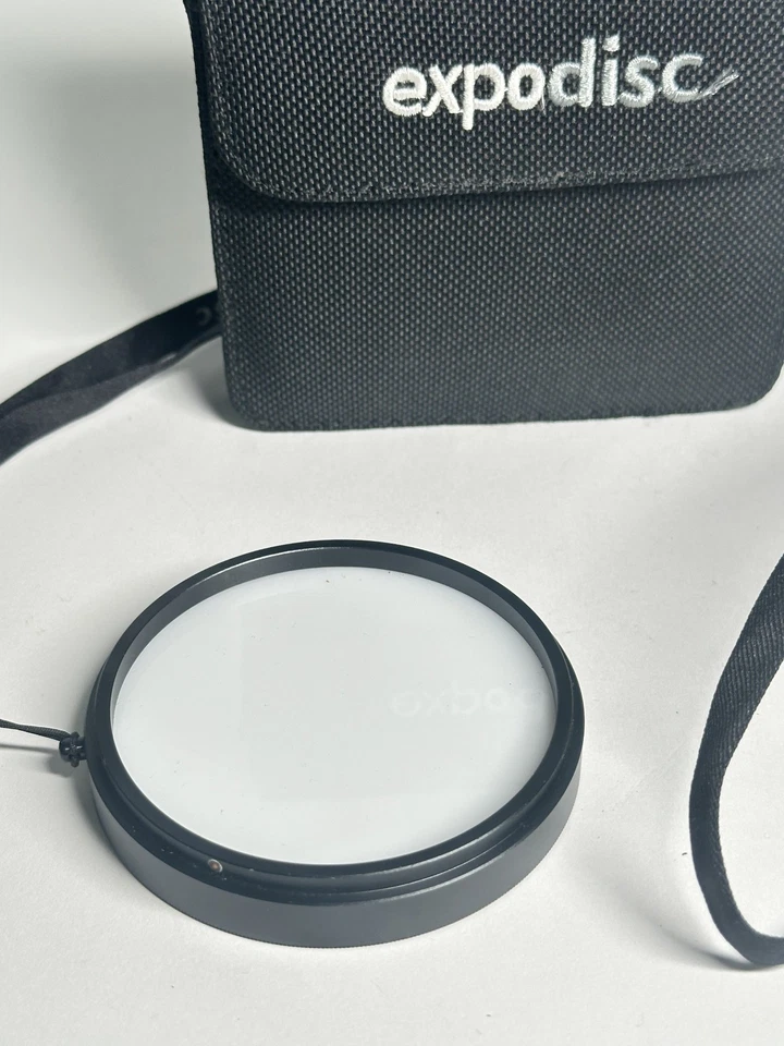 ExpoDisc 77mm Pro White Balance Filter with case - Image 3 of 3
