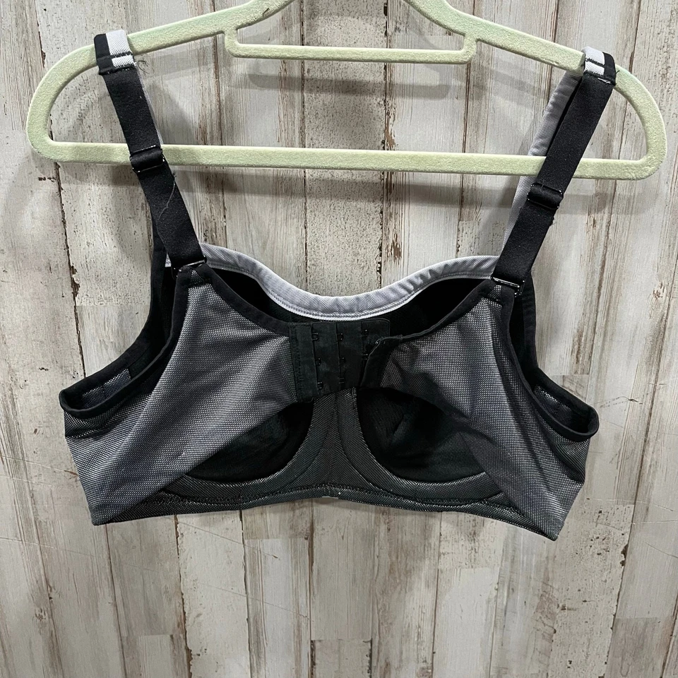 Sutiã esportivo Le Mystere alto impacto com aro tamanho 38B preto cinza ajustável - Imagem 3 de 4