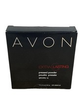 AVON Extra Lasting Pressed Powder LIGHT I02 - NOS NEW  Sealed