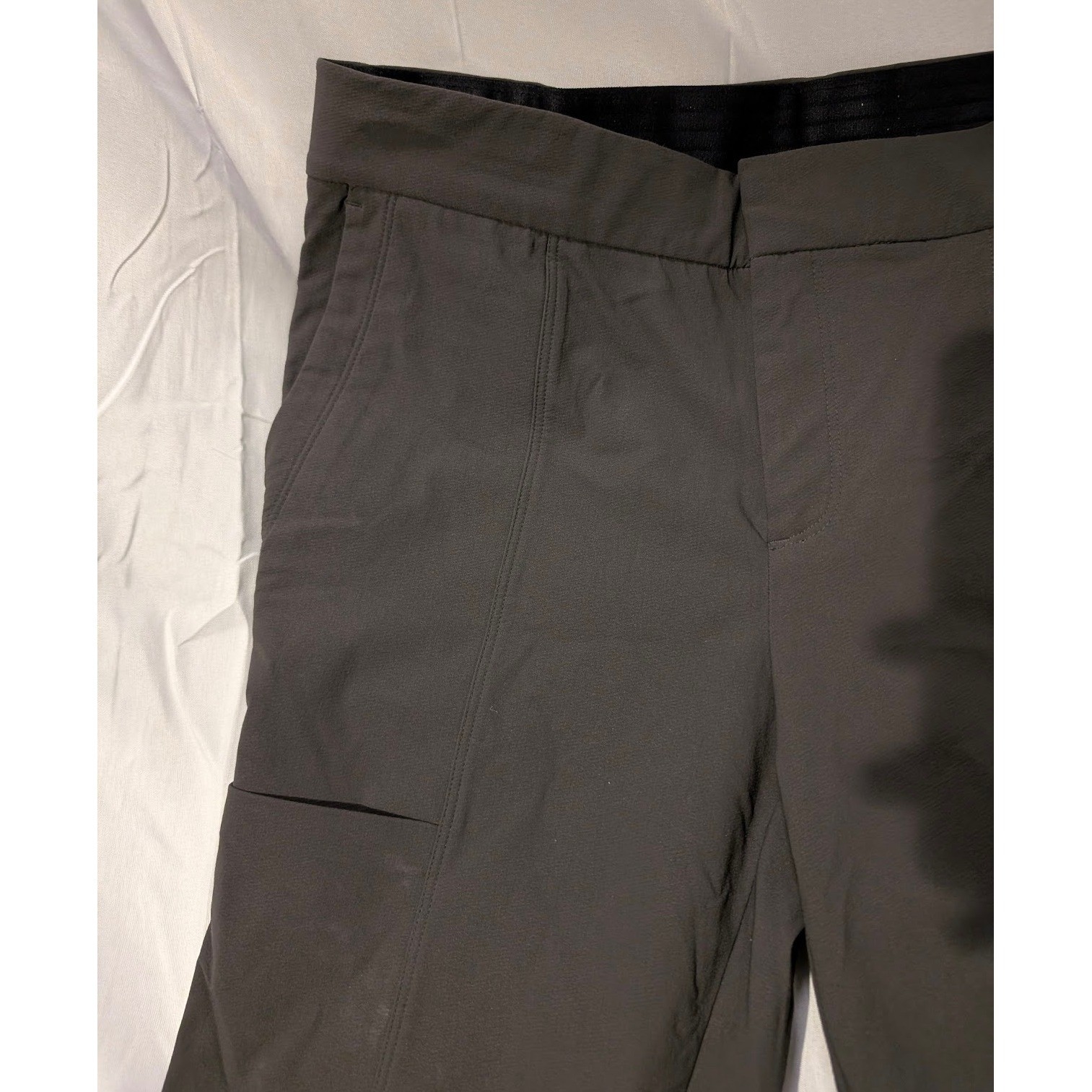 Athleta Grey Performance Stretch Pants Women Size… - image 4