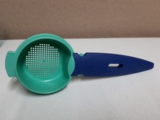 Tupperware Küchenhelfer / kleines Sieb mit W...