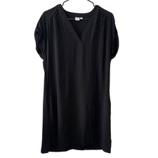 GAP Black Short Sleeve Shift Dress | Medium