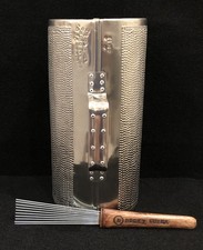 BUCHE GUIRA PROFESIONAL 20"X 13" NUEVA CON SU GANCHO INCLUIDO