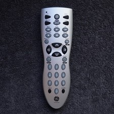 GE Silver Universal 4 Device Remote Control Model 24914 TV/DVD/CBL/SAT/VCR
