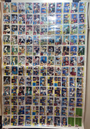 Foglio Topps Baseball 1984 vintage non tagliato. 132 carte. HOF e All-Stars