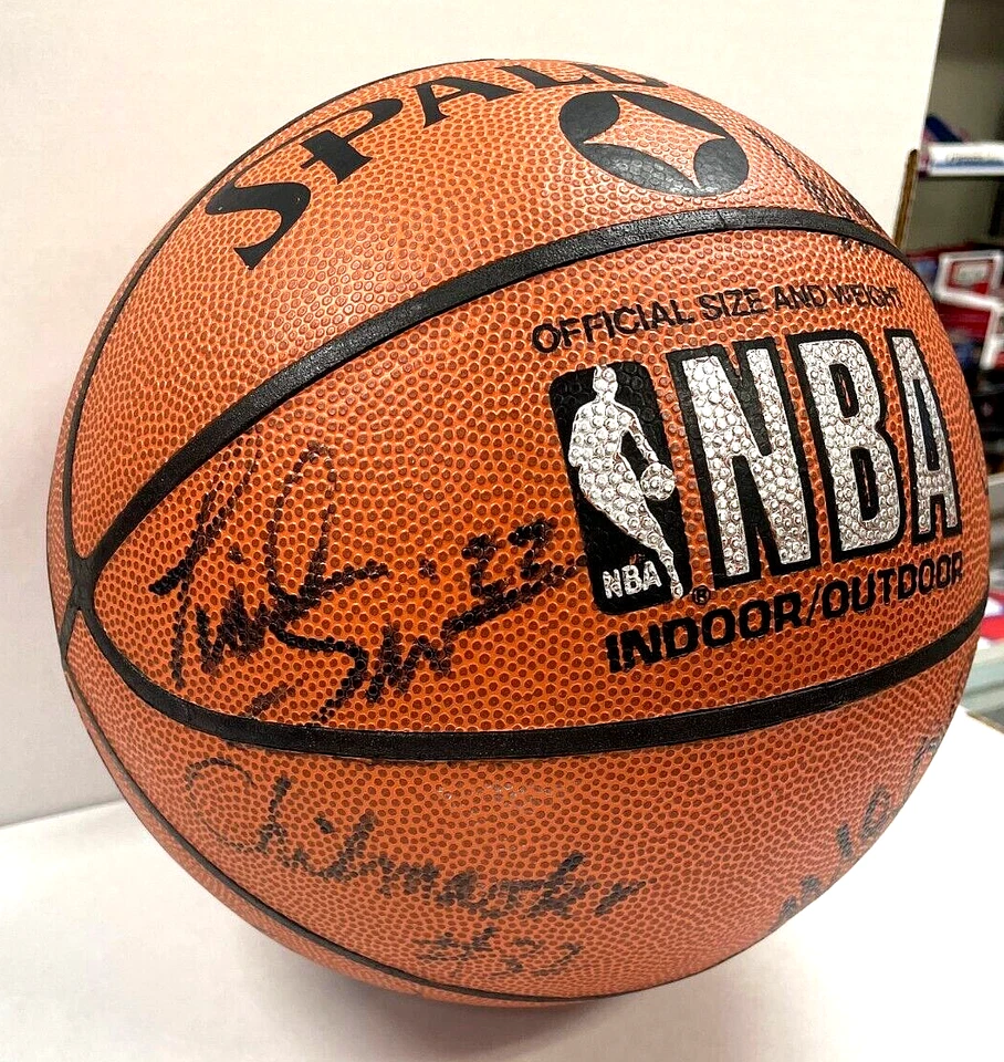 1992-93 Sacramento Kings Team Signed Indoor/Outdoor Basketball (12) Signatures - Image 3 of 4