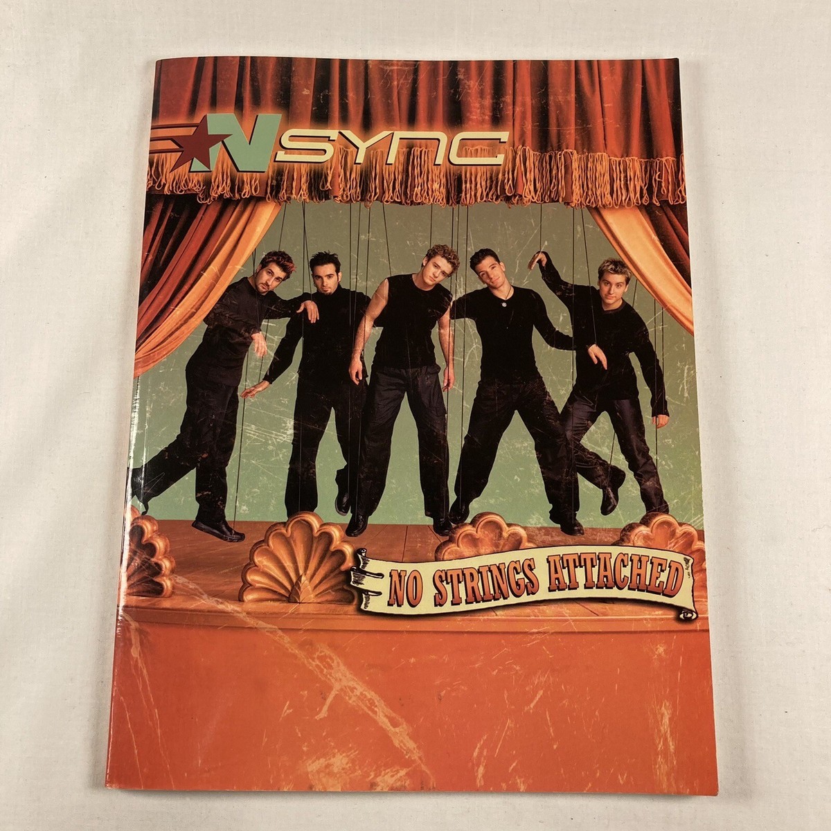 NSYNC songbook No Strings Attached 83 pg Piano w/pictures Justin