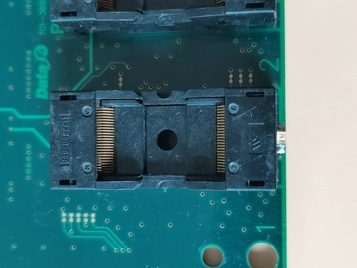 DATA I/O PA-T054 701-3695 715-4214-001 PROGRAMMING ADAPTER BURN-IN SOCKETS NOS! - Picture 2 of 14