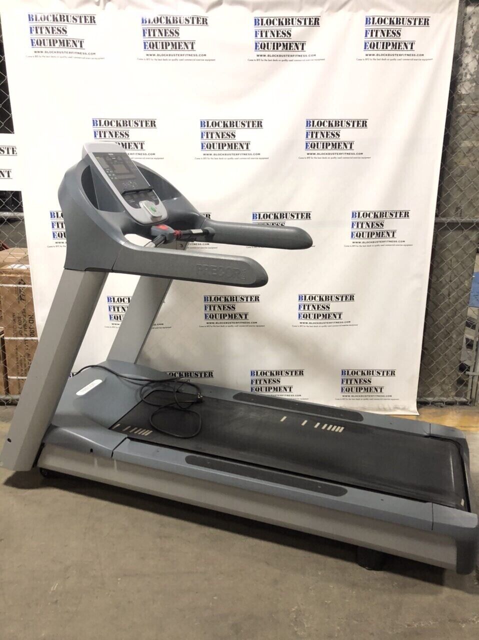 Precor Treadmill 956I With Tv 