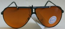 NWT TrueVintage Aviator frame w/"sports" logo true blue blocker lens sunglasses