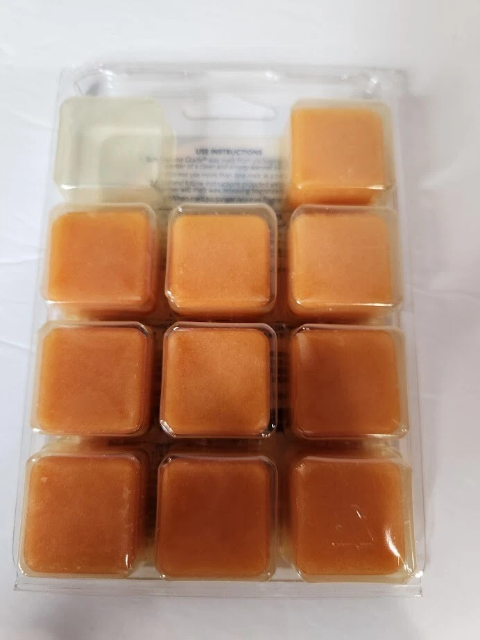 Glade Wax Melts HAWAIIAN BREEZE FRAGRANCE- USED - Image 2 of 2