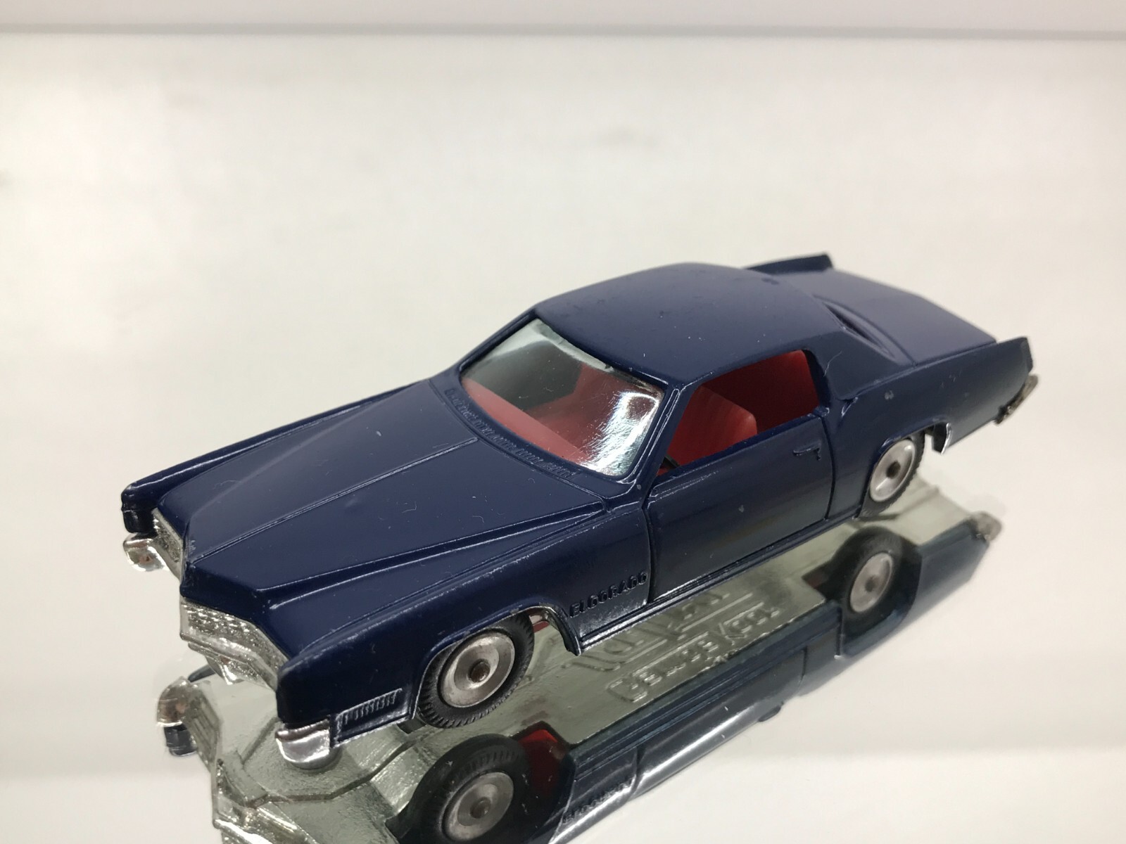 Picture 1 of 6