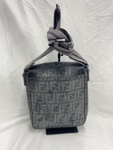 FENDI Shoulder Bag Zucca Pattern Leather Gray Total Interior Feeling Used - Picture 3 of 7