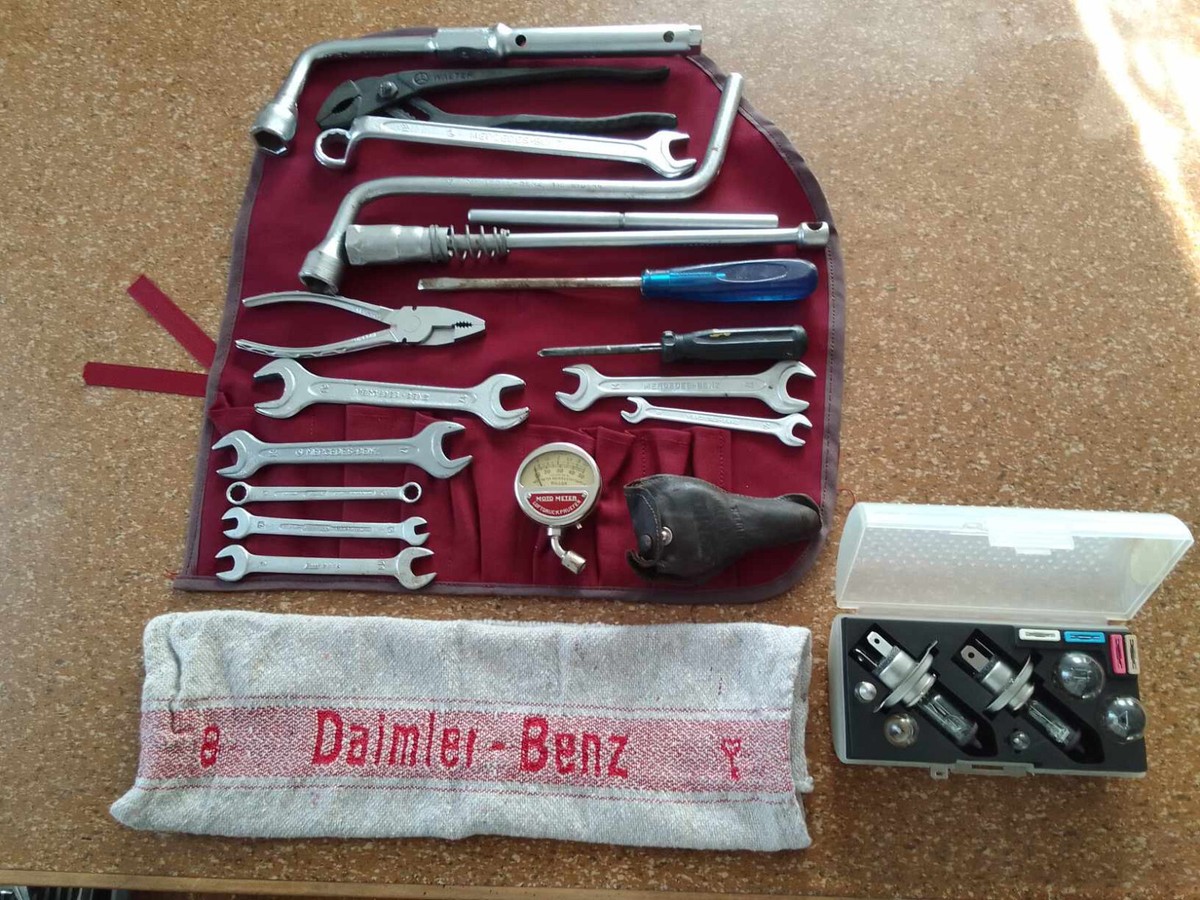 Mercedes tool kit w107 w113 sl w111 w108 220se w109 w116 w115 w110