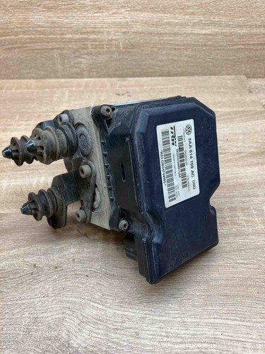 3AA614109AC 17618943 A TRW Volkswagen Passat B6 ABS PUMP Hydraulic Block - Picture 6 of 7