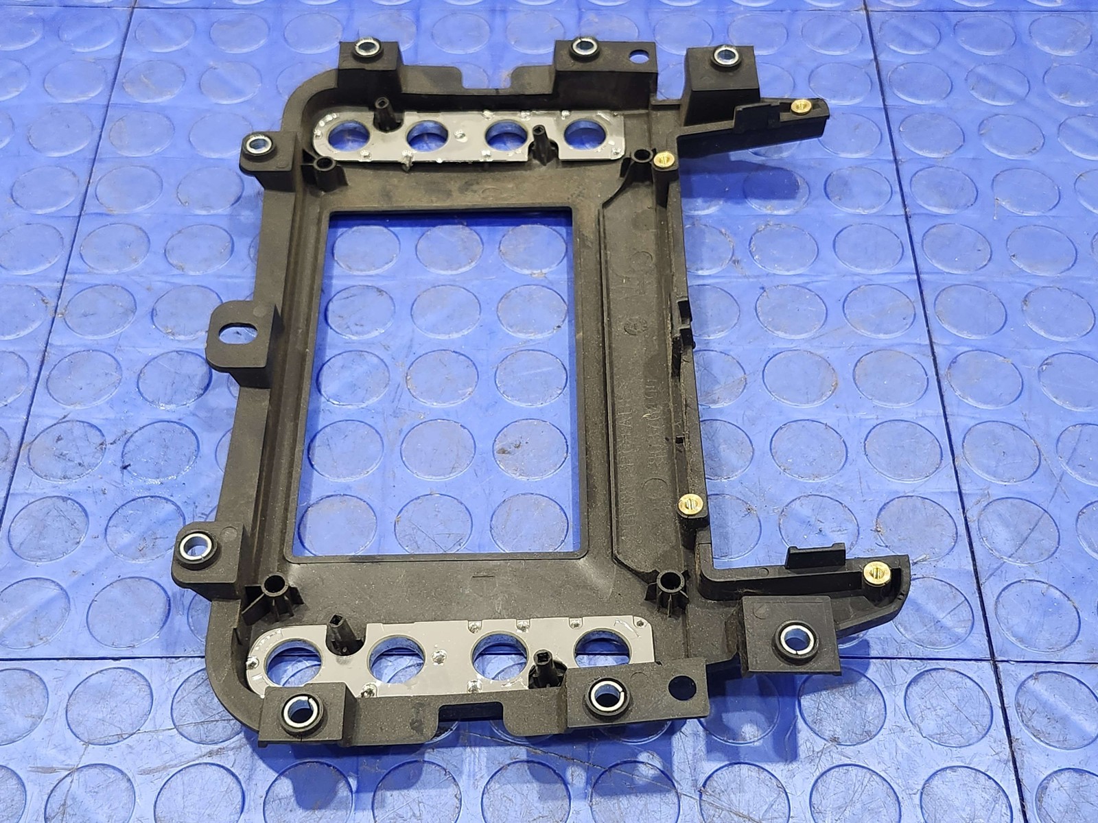 08-12 Maserati Quattroporte M139 Radio Display Screen Surround Trim Black OEM