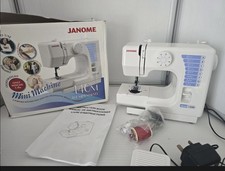 JANOME 140M The Mini Marvel SEWING MACHINE Compact Portable 