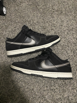 Nike Dunk Low Airbrush