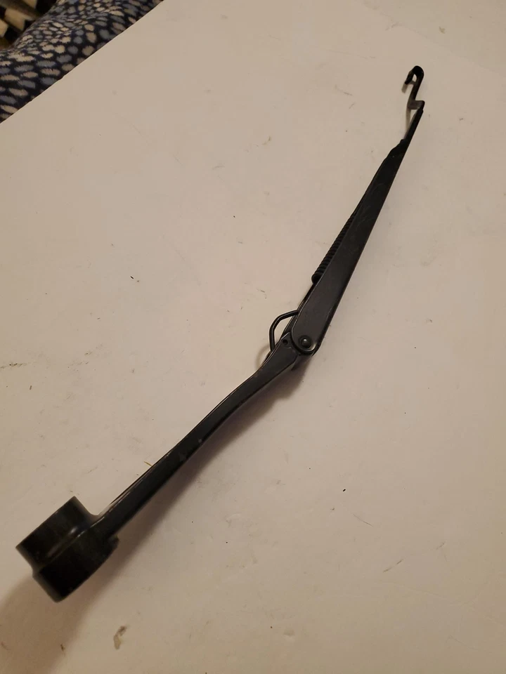 Hyundai Genesis 2009 2014 brazo limpiaparabrisas del lado derecho del pasajero OEM Foto 4 de 4