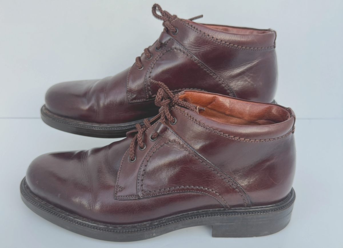 Johnston & Murphy Chukka Boots, Made in Italy, Mens 8.5 M 