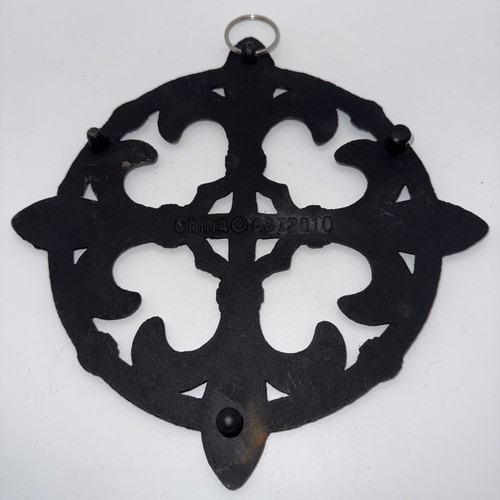 2010 Cast Iron Metal Trivet or Wall Decor Fleur De Lis Design 8.5”W - Picture 6 of 9