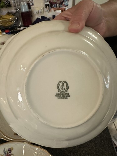 Bernadotte Czechoslovakia Antique 34 pc Bohemian Porcelain Dinner Set Gold Trim - Picture 6 of 6