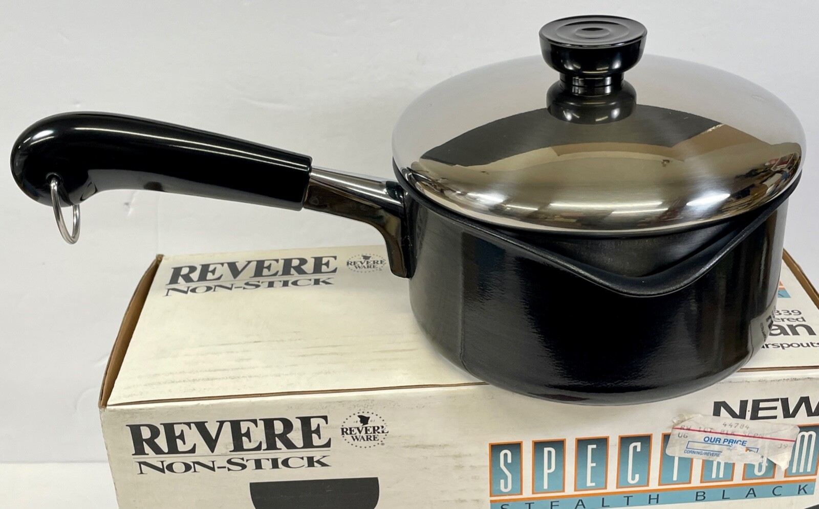 NOS REVERE WARE NON STICK STAINLESS 1QT COVERED SAUCE PAN COOKWARE