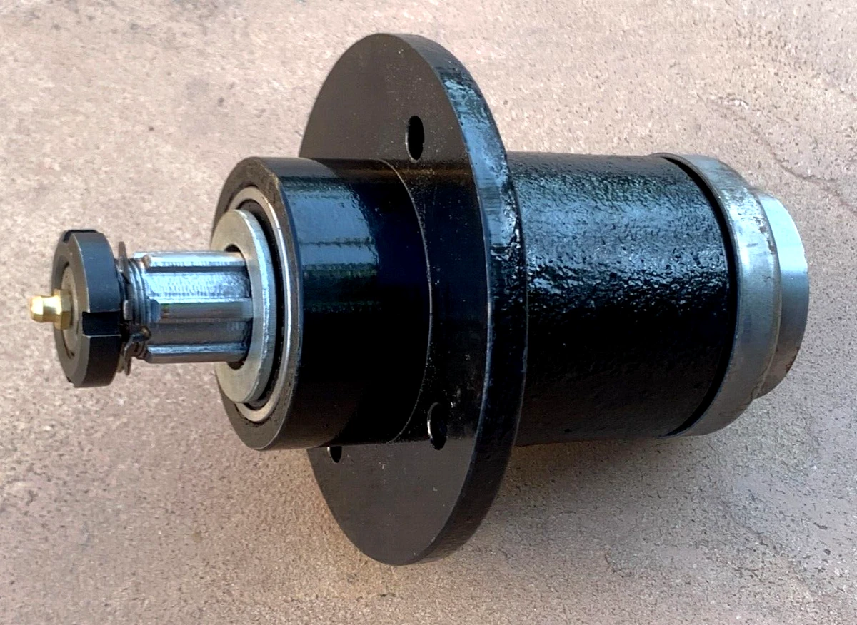 Bobcat Finish Mower Blade Spindle Assembly 7249182 replaces 