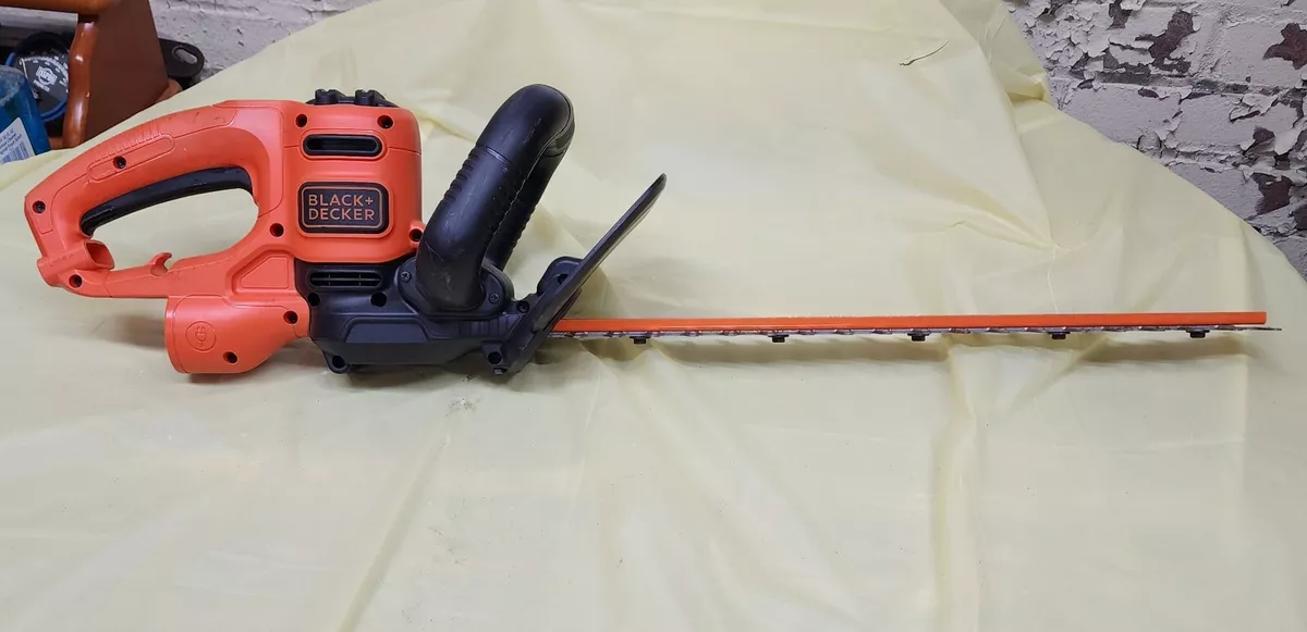 BLACK+DECKER BEHT200 18 CORDED HEDGE TRIMMER