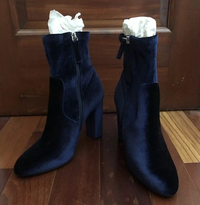 navy blue booties