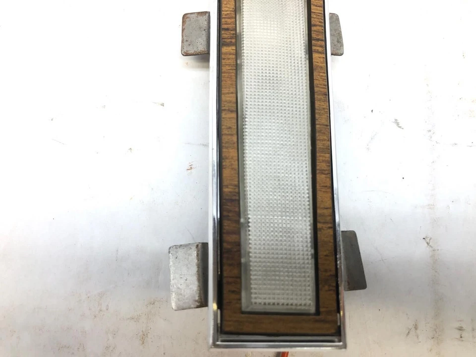 1979 - 85 凯迪拉克埃尔多拉多一对 LH/RH 后帆板歌剧灯/礼貌灯 — 第 4/4 张图片