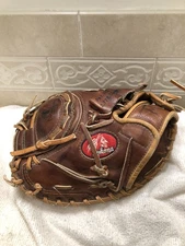 Nokona Pro-Line CM88 Broken In Well Padded 31” Baseball Catchers Mitt Left Throw