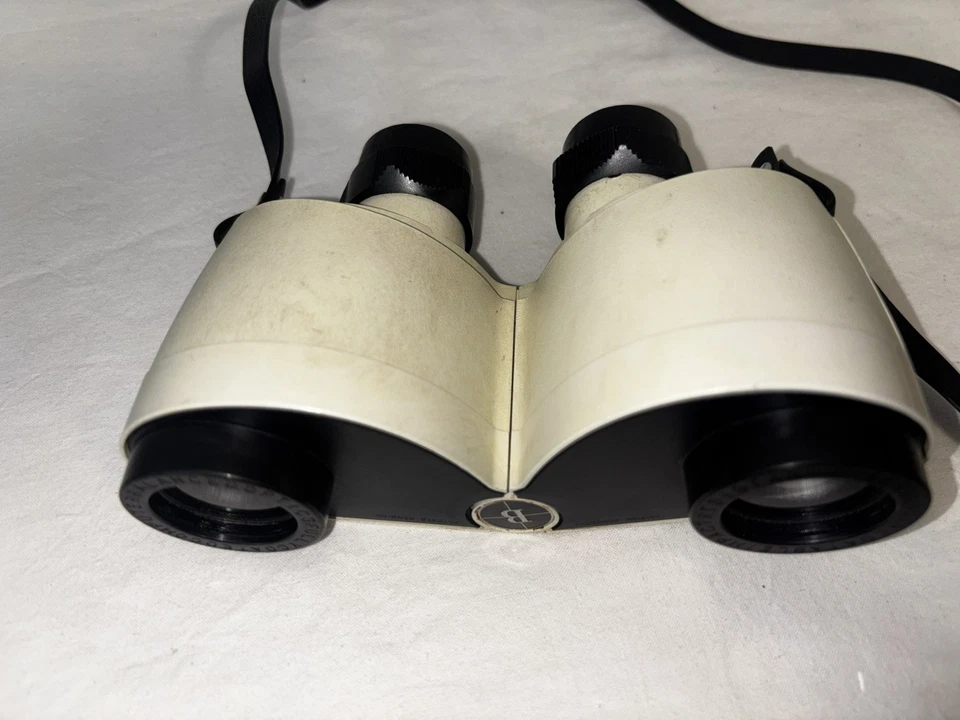 Vintage Bushnell Expo Extra Power Thumb Focus Binoculars Cream Color W Strap - Image 2 of 4