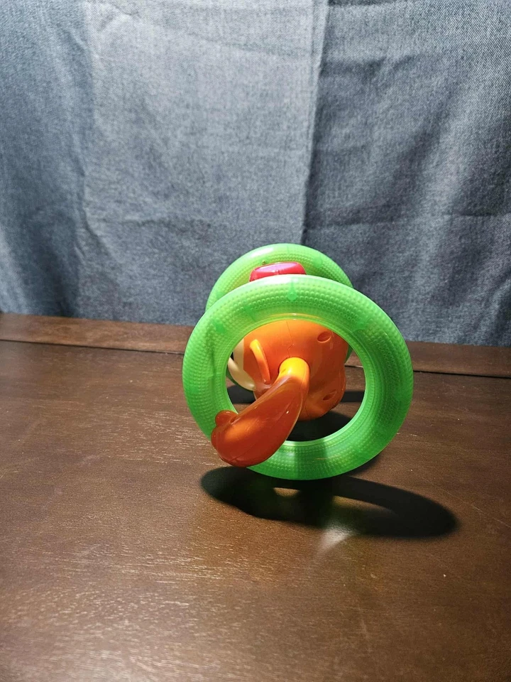 Bright Starts Roll & Glow Monkey - Juguete musical iluminado gatear a lo largo del bebé probado Foto 2 de 4