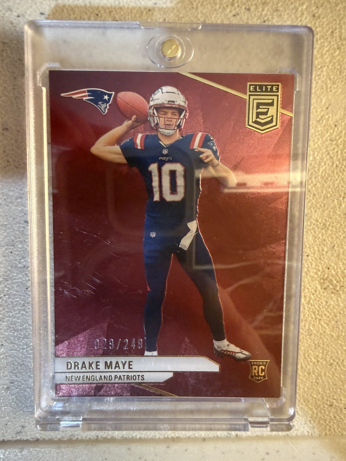2024 Elite Drake Maye Red Rookie SP #029/249, Card 185🔥