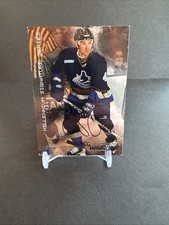 1999 In The Game MILLENIUM SIGNATURES AUTO #240 Greg Hawgood CANUCKS sm crease