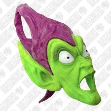 Mezco One:12 Green Goblin - Holdable Mask Spider-Man 1:12 Scale Accessories