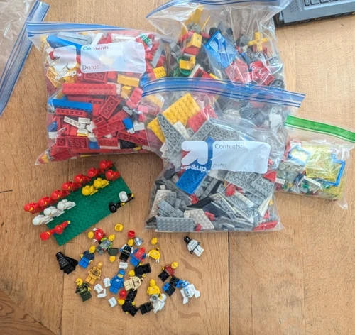Huge Vintage LEGO Bulk Lot - Classic Space Astronauts - Star Wars - Minifigures