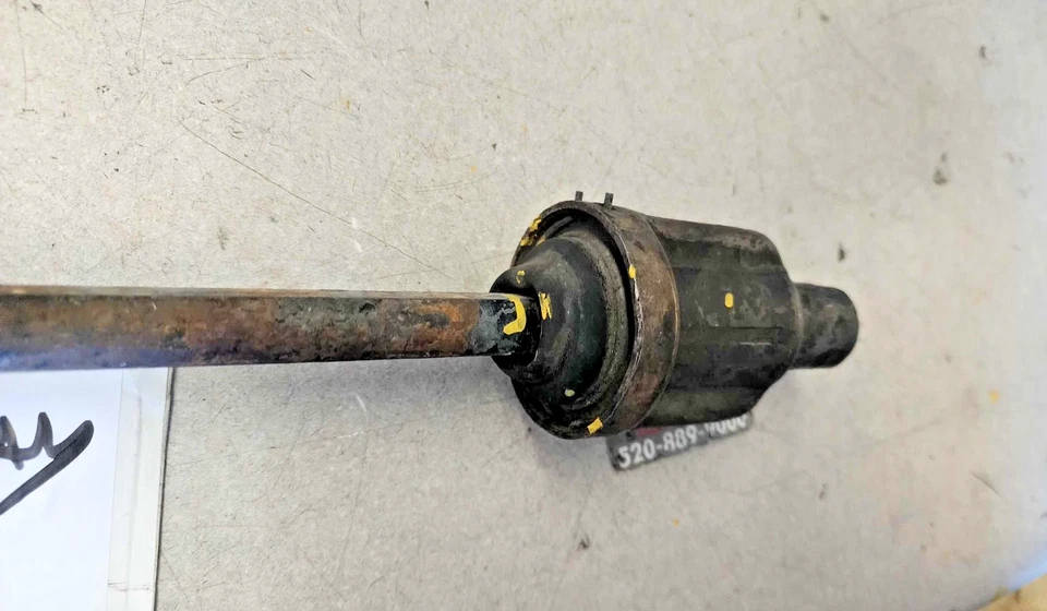 80-87 Chevy GMC 1500 80-91 2500 3500 Truck Suburban Steering Intermediate Shaft Foto 3 de 4