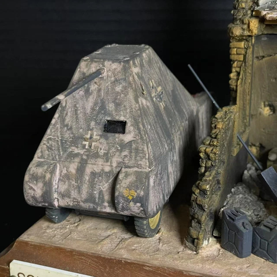 Tanque ficticio VW alemán Pro Built Segunda Guerra Mundial diorama 1/48 con base de soldados y escena de guerra 5" Foto 2 de 4