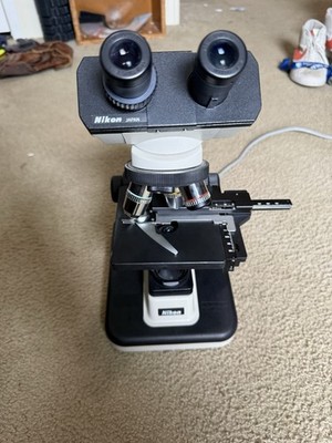 Nikon ALPHAPHOT-2 YS2 W/ 3 Objectives Missing 100x Objectives Tested Working